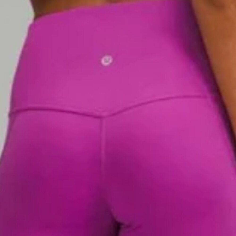 LULULEMON Align 8" YOGA Bike Shorts HIGH RISE waist VIVID PLUM PURPLE Size 4 NWT